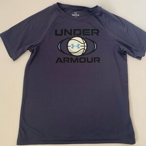 Boys UNDER ARMOUR T Shirt Small